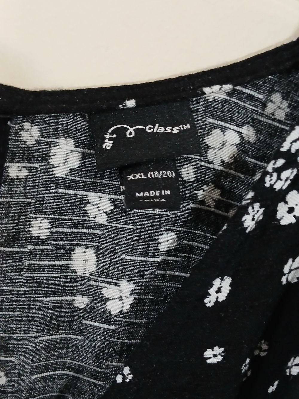 Womens Black Floral Romper with Maxi Length Wrap Skirt Long Sleeve V Neck XL - Picture 3 of 11
